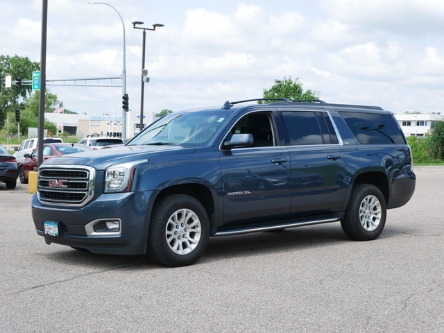 Used 2019 GMC Yukon XL SLT with VIN 1GKS2GKC2KR277870 for sale in Inver Grove, Minnesota