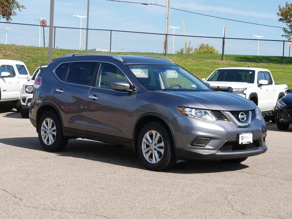 Used 2016 Nissan Rogue SV AWD SV