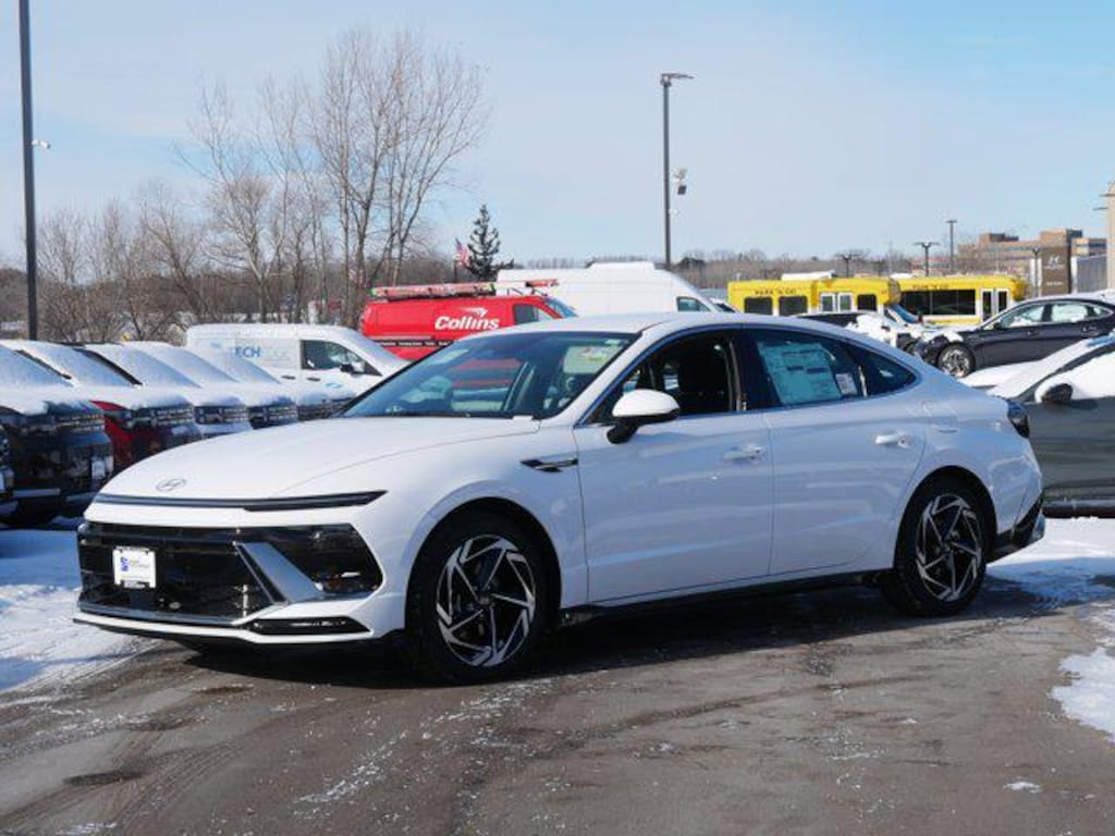 New 2026 Hyundai Sonata SEL Sport Sedan