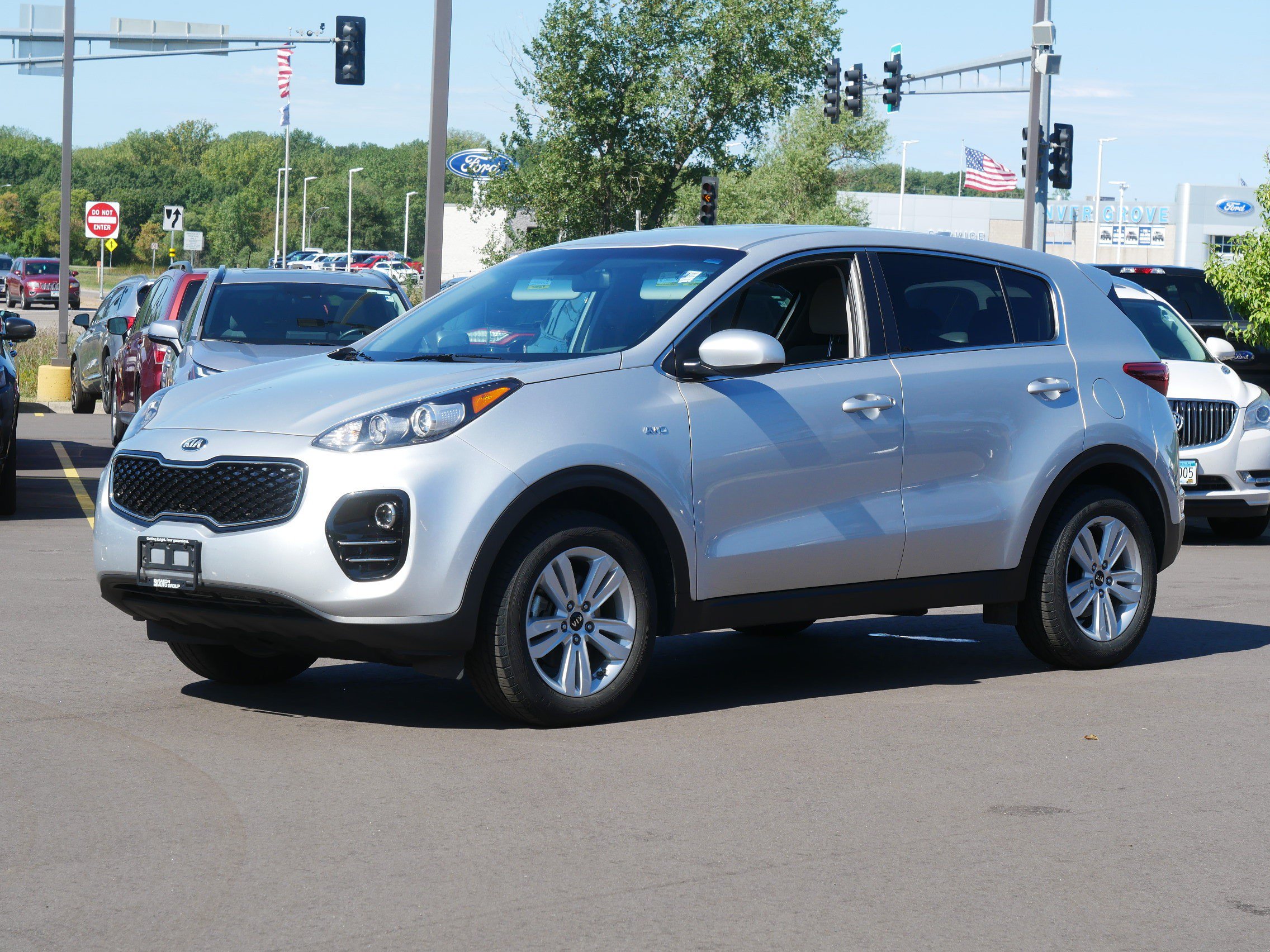 Used 2018 Kia Sportage LX with VIN KNDPMCAC8J7422538 for sale in Inver Grove Heights, Minnesota