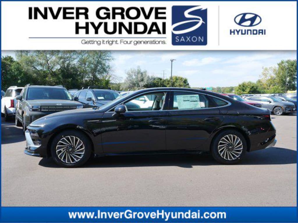New 2025 Hyundai Sonata Hybrid SEL Sedan