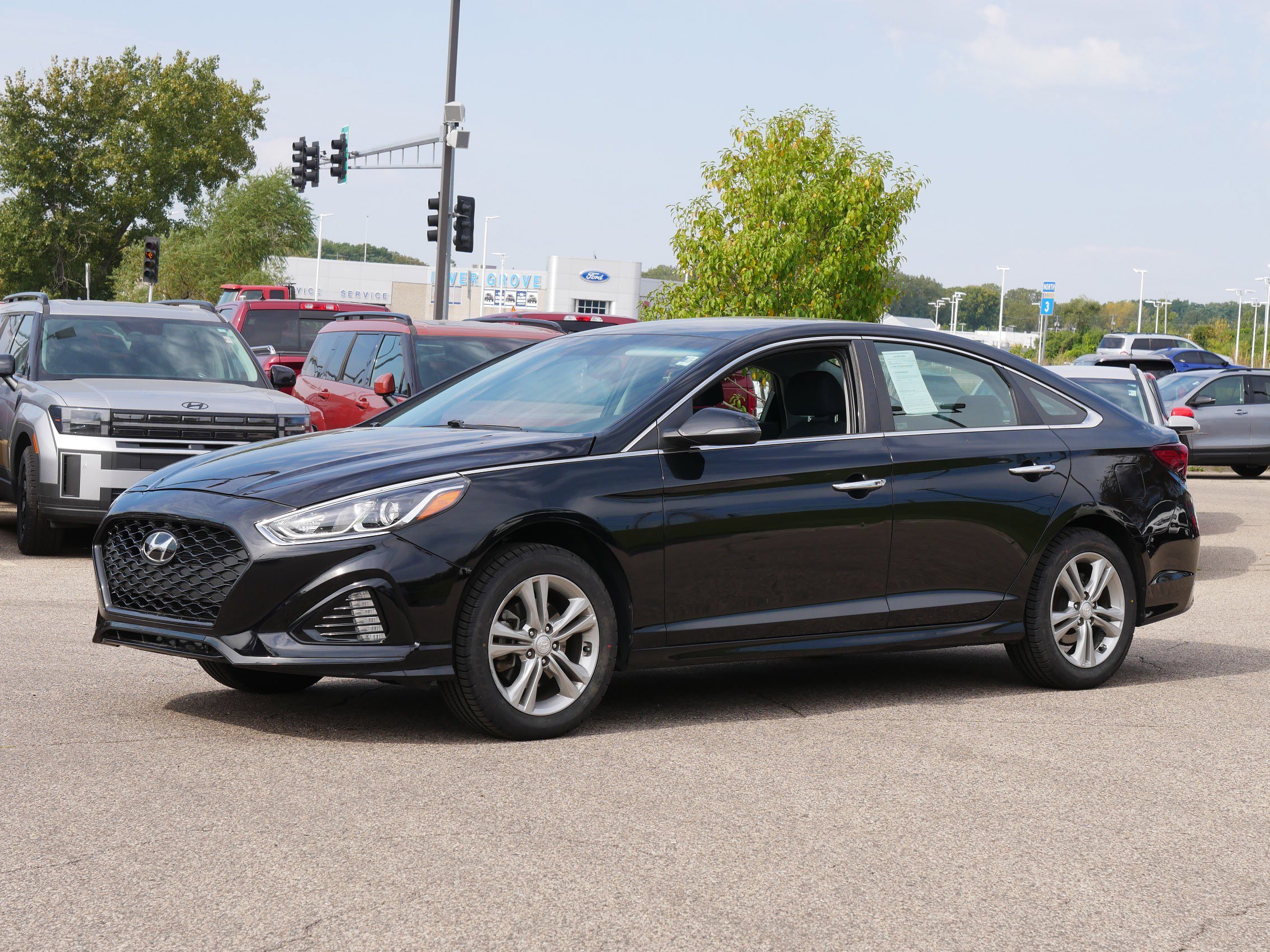 Used 2019 Hyundai Sonata SEL with VIN 5NPE34AF2KH787160 for sale in Inver Grove Heights, Minnesota