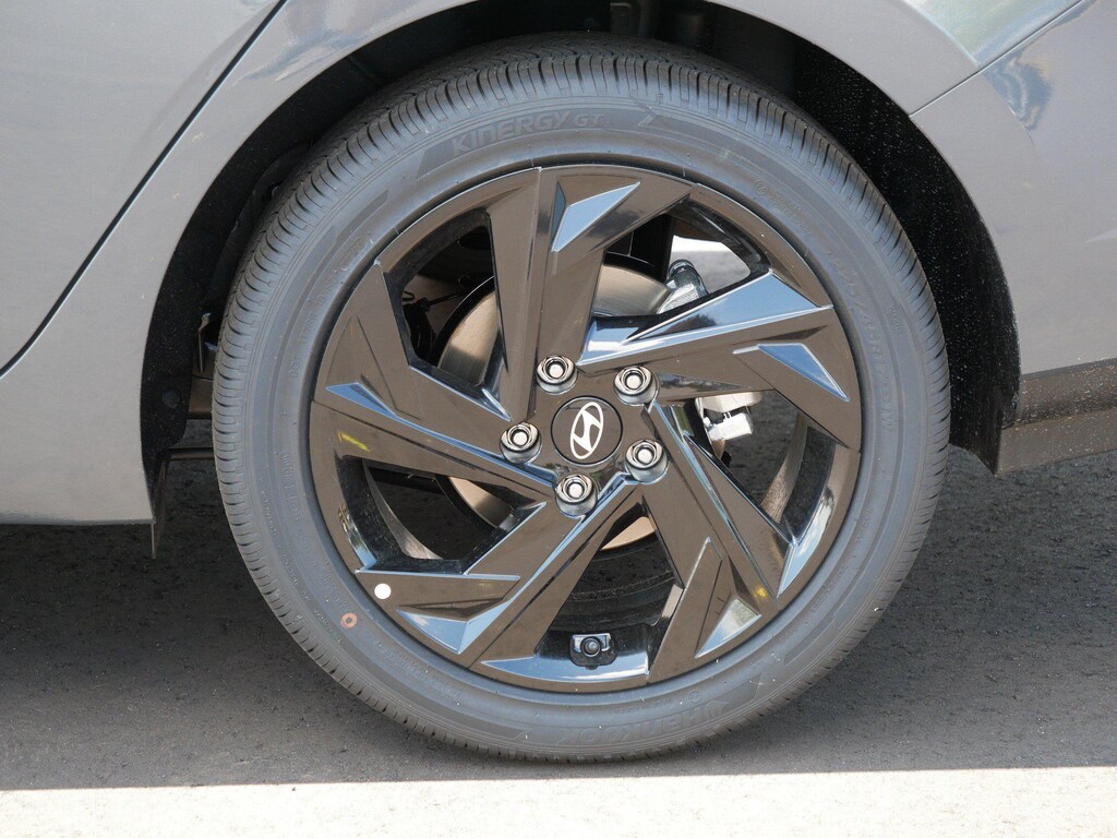 New 2026 Hyundai Elantra SEL Sport Sedan