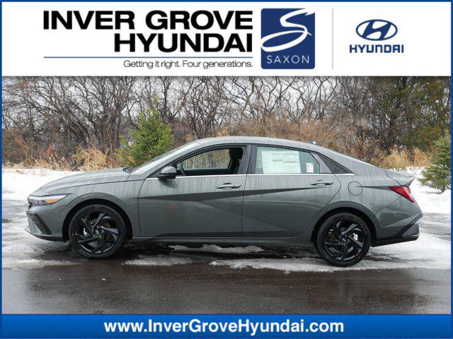 2026 Hyundai Elantra SEL's photo