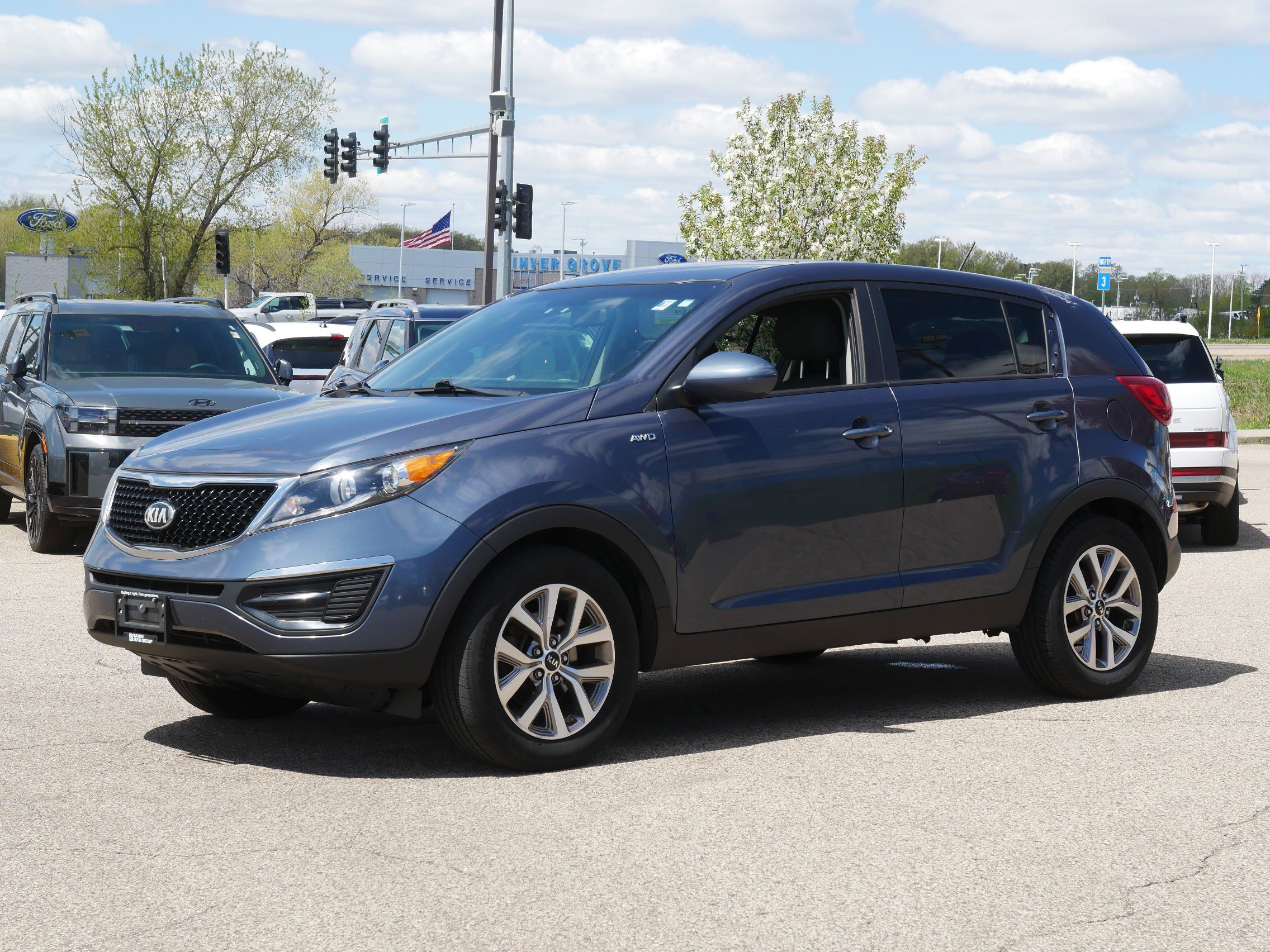 Used 2016 Kia Sportage LX with VIN KNDPBCAC8G7809234 for sale in Inver Grove Heights, Minnesota