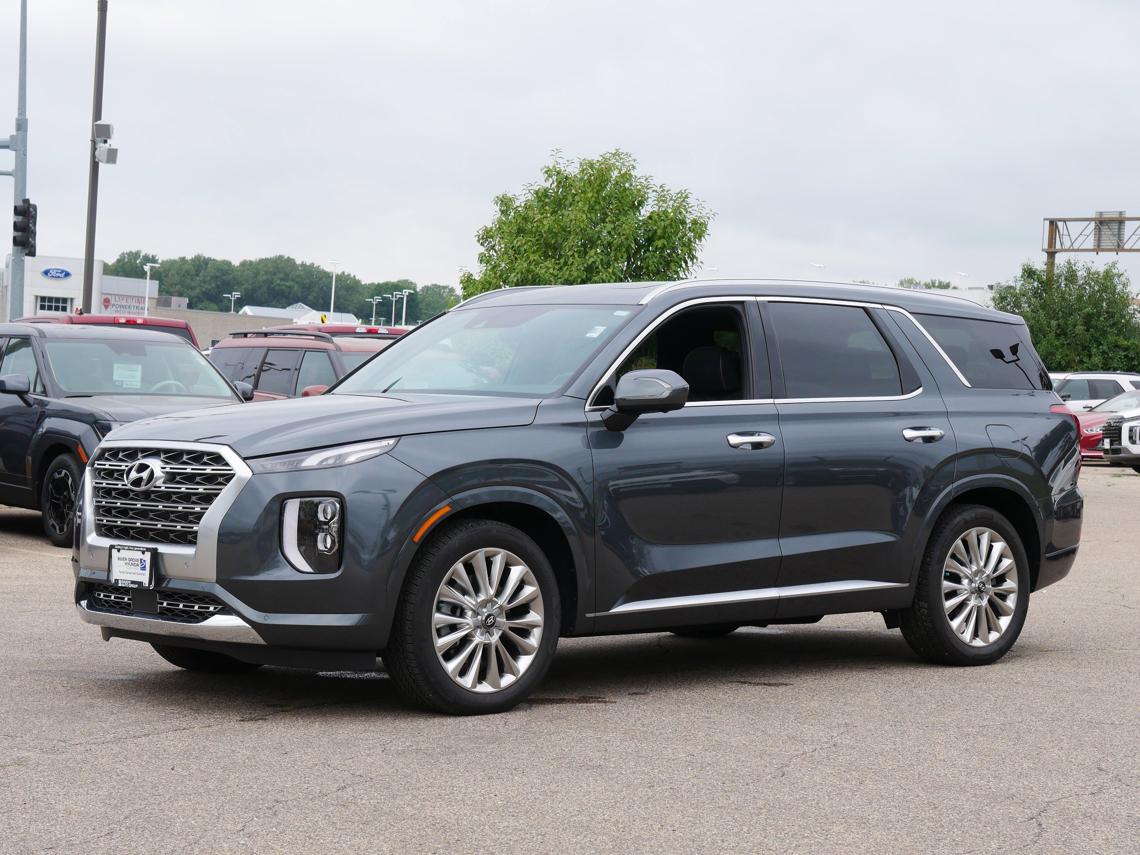 Used 2020 Hyundai Palisade Limited with VIN KM8R5DHE0LU100947 for sale in Inver Grove Heights, Minnesota