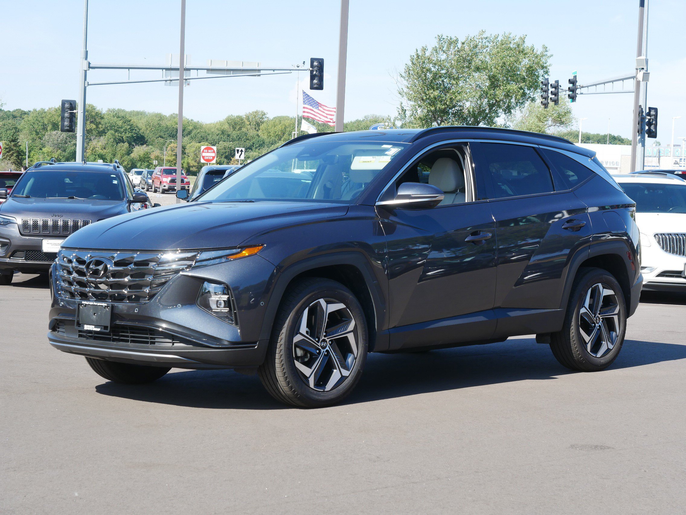 Used 2023 Hyundai Tucson Limited with VIN 5NMJECAE3PH176309 for sale in Inver Grove Heights, Minnesota