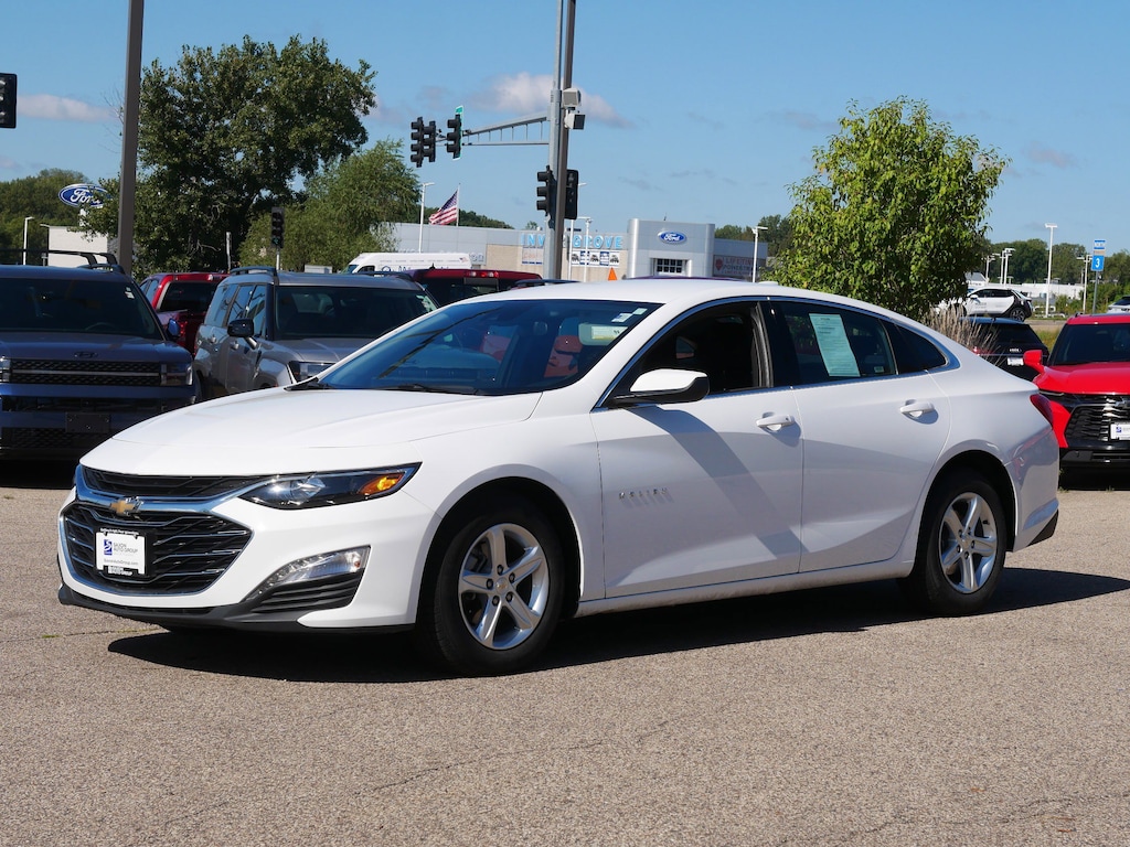Used 2024 Chevrolet Malibu LT Sedan