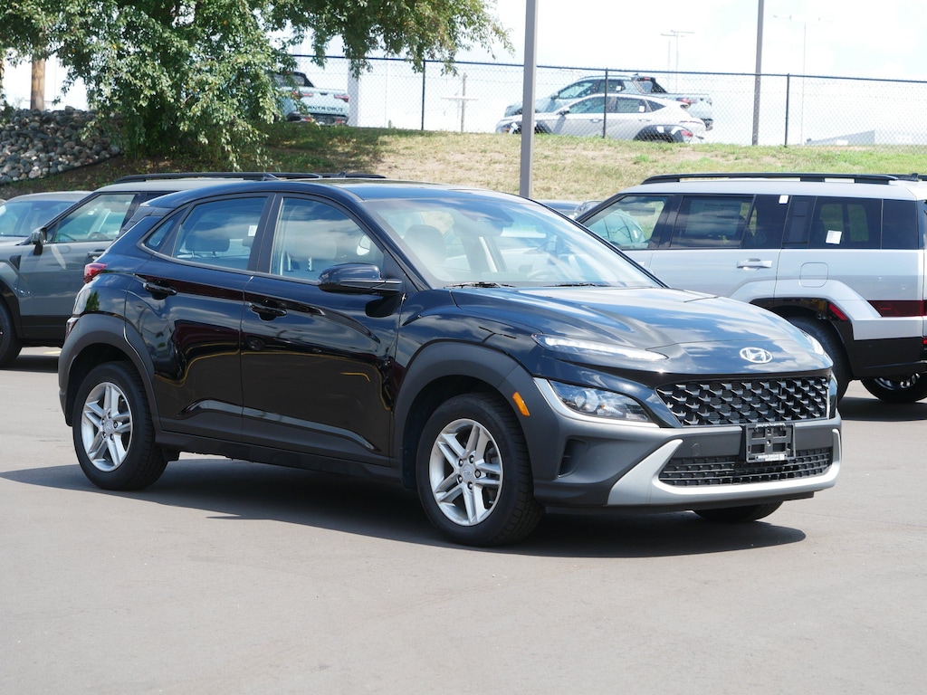 Used 2023 Hyundai Kona SE SUV