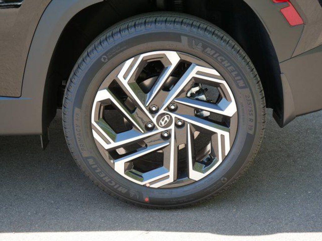 New 2026 Hyundai Tucson Limited AWD SUV