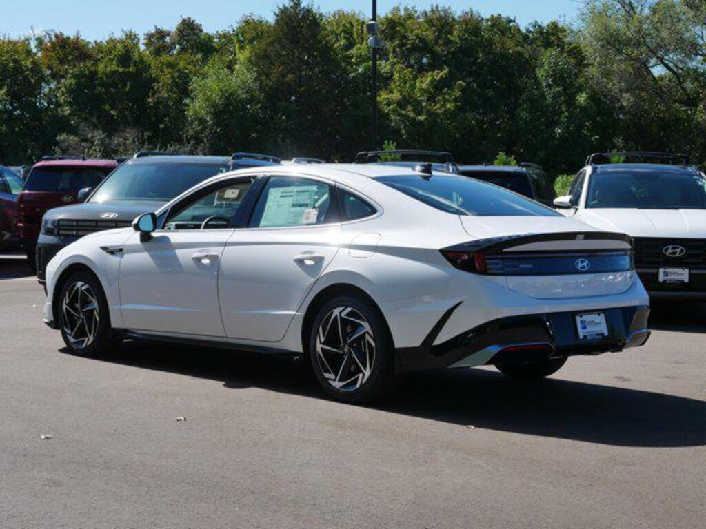 New 2026 Hyundai Sonata SEL Sport Sedan