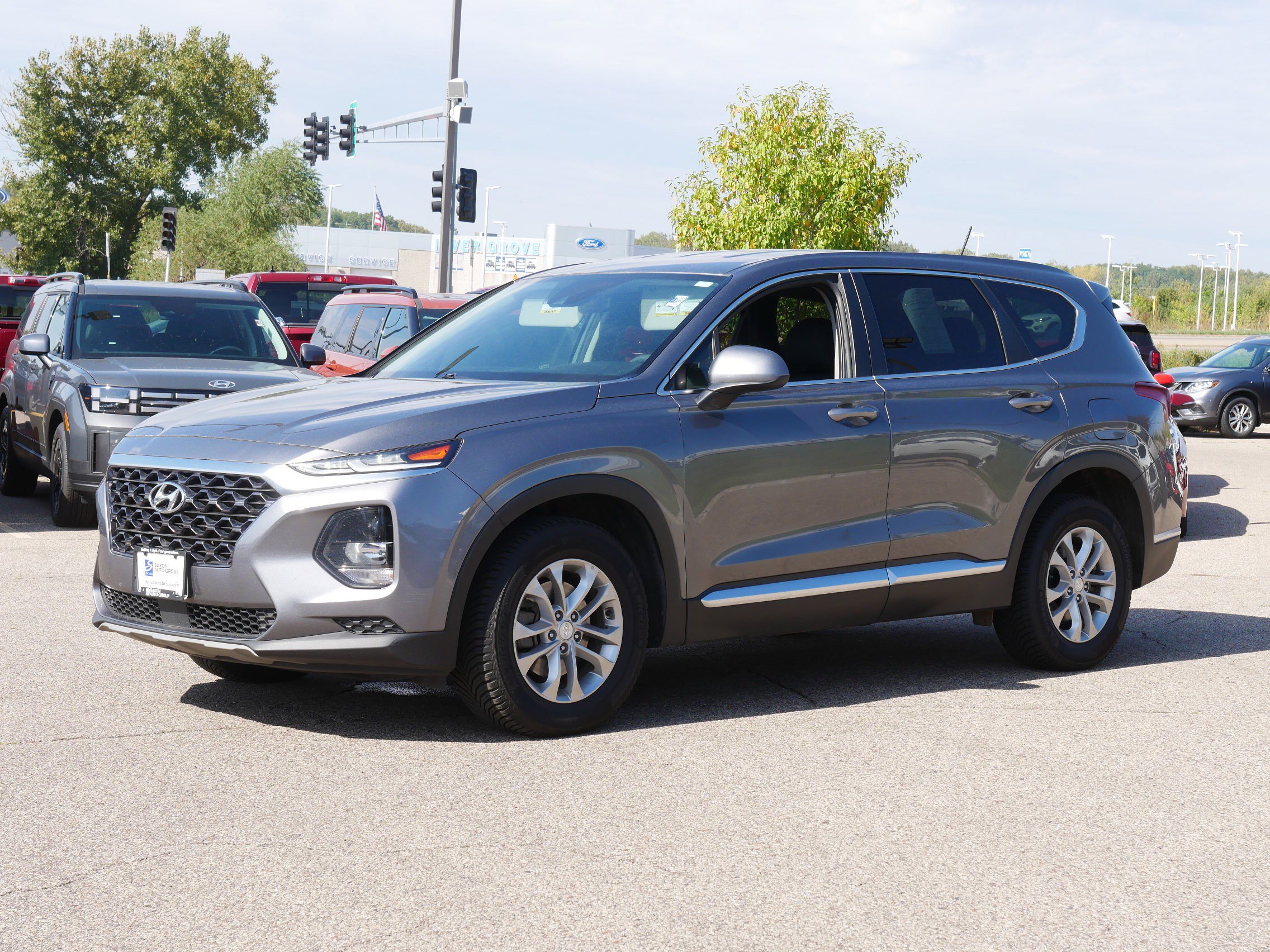 Used 2019 Hyundai Santa Fe SE with VIN 5NMS2CAD7KH103134 for sale in Inver Grove Heights, Minnesota