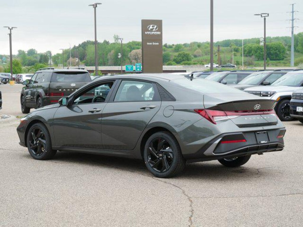 New 2026 Hyundai Elantra SEL Sport Sedan
