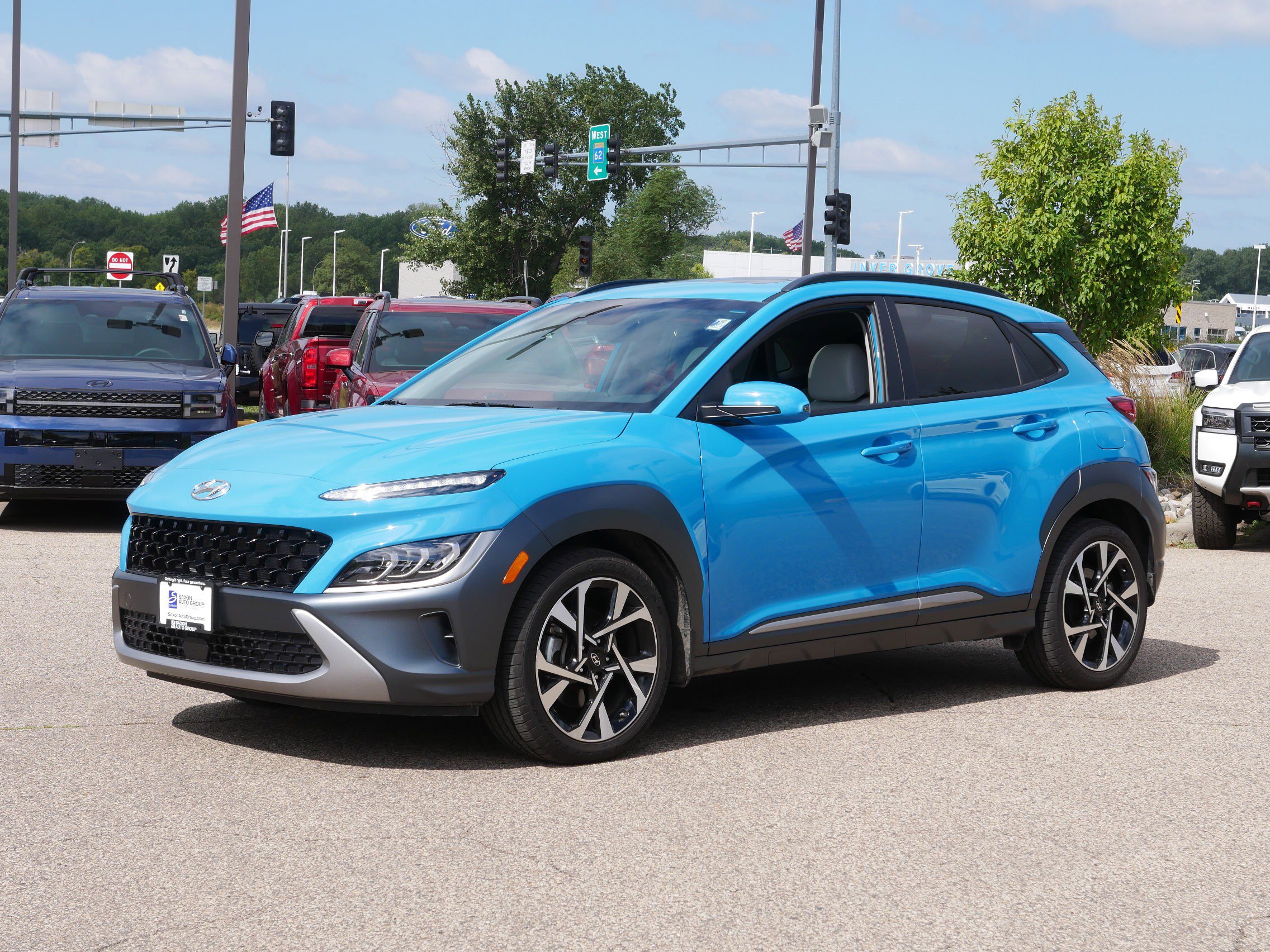 Used 2023 Hyundai Kona Limited with VIN KM8K5CA36PU980711 for sale in Inver Grove Heights, Minnesota