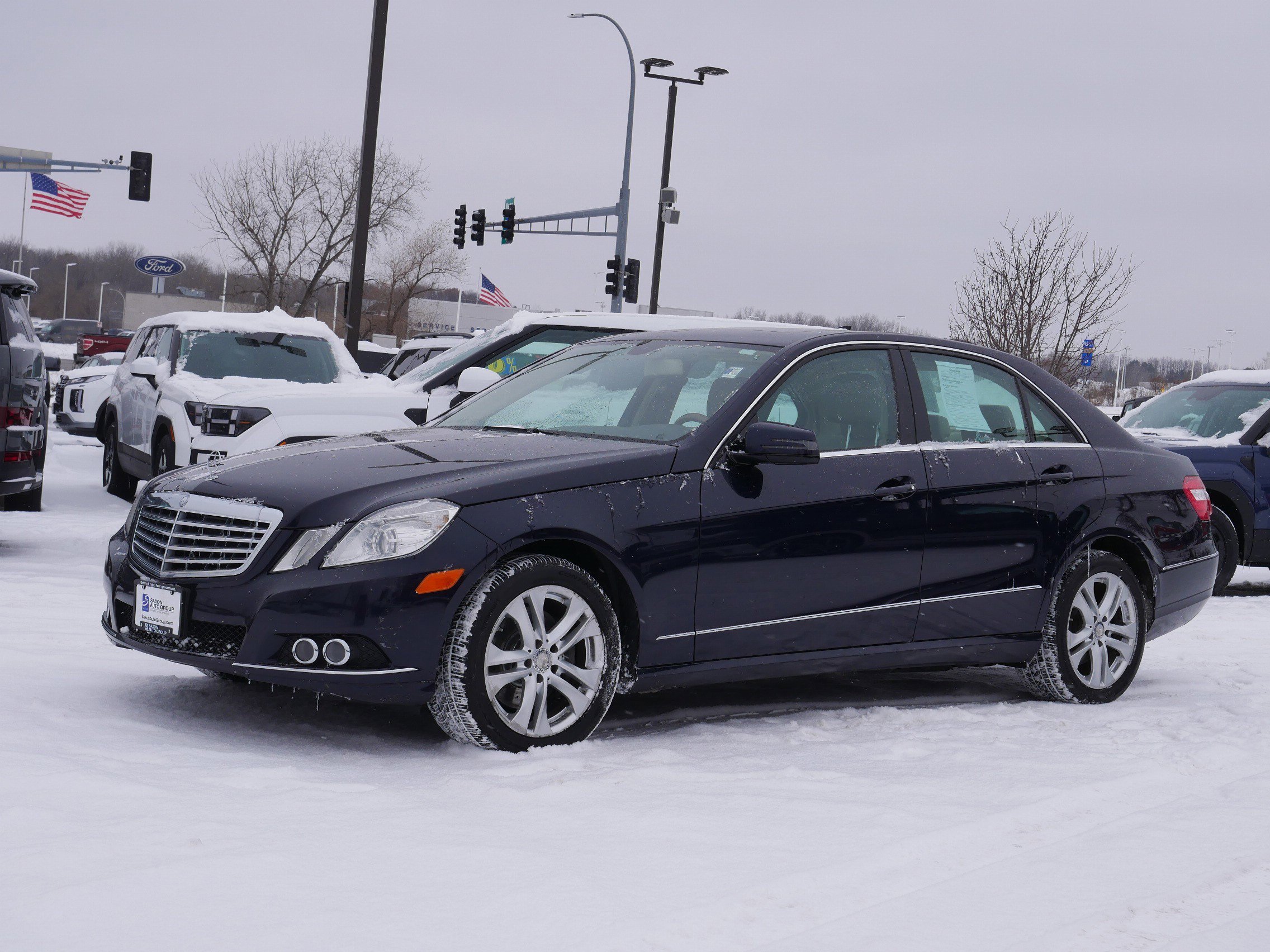 Used 2011 Mercedes-Benz E-Class E350 Luxury with VIN WDDHF8HB8BA321485 for sale in Inver Grove Heights, Minnesota