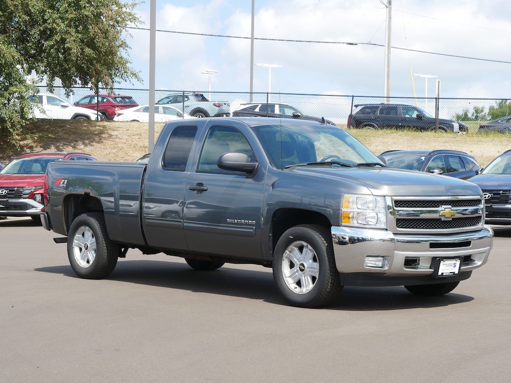 Used 2011 Chevrolet Silverado 1500 LT Truck