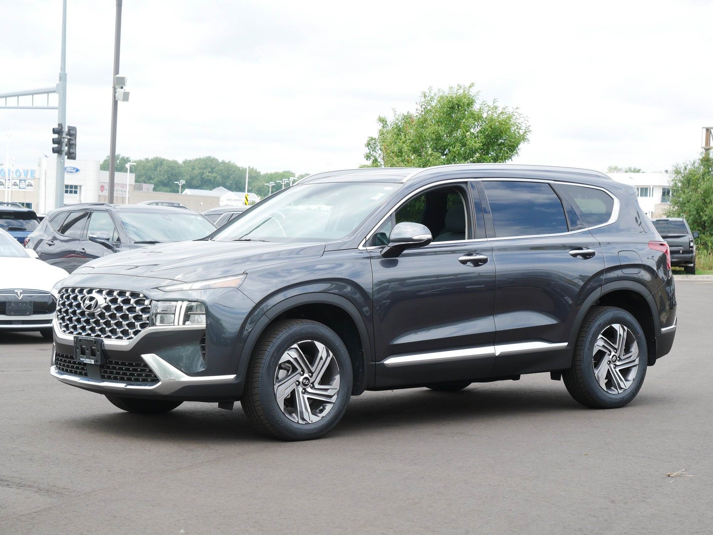 Used 2023 Hyundai Santa Fe SEL with VIN 5NMS3DAJ4PH597887 for sale in Inver Grove Heights, Minnesota