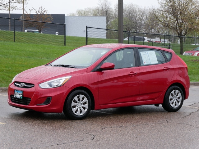 Used 2016 Hyundai Accent SE with VIN KMHCT5AE4GU246530 for sale in Inver Grove, Minnesota