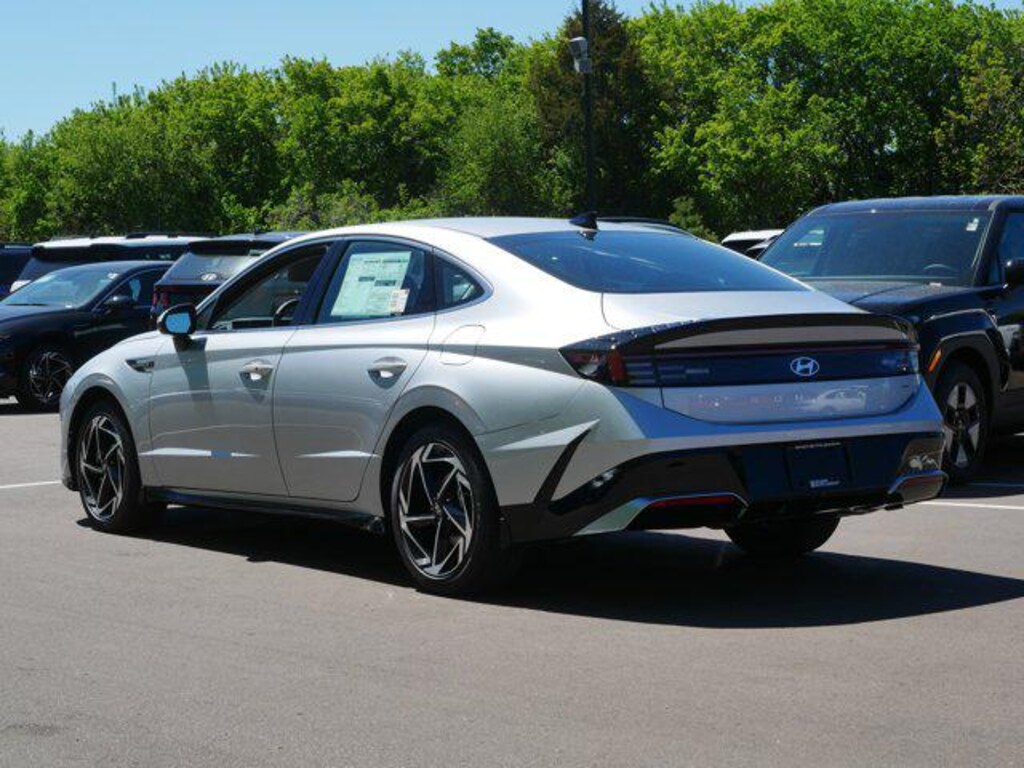 New 2026 Hyundai Sonata SEL Sport Sedan