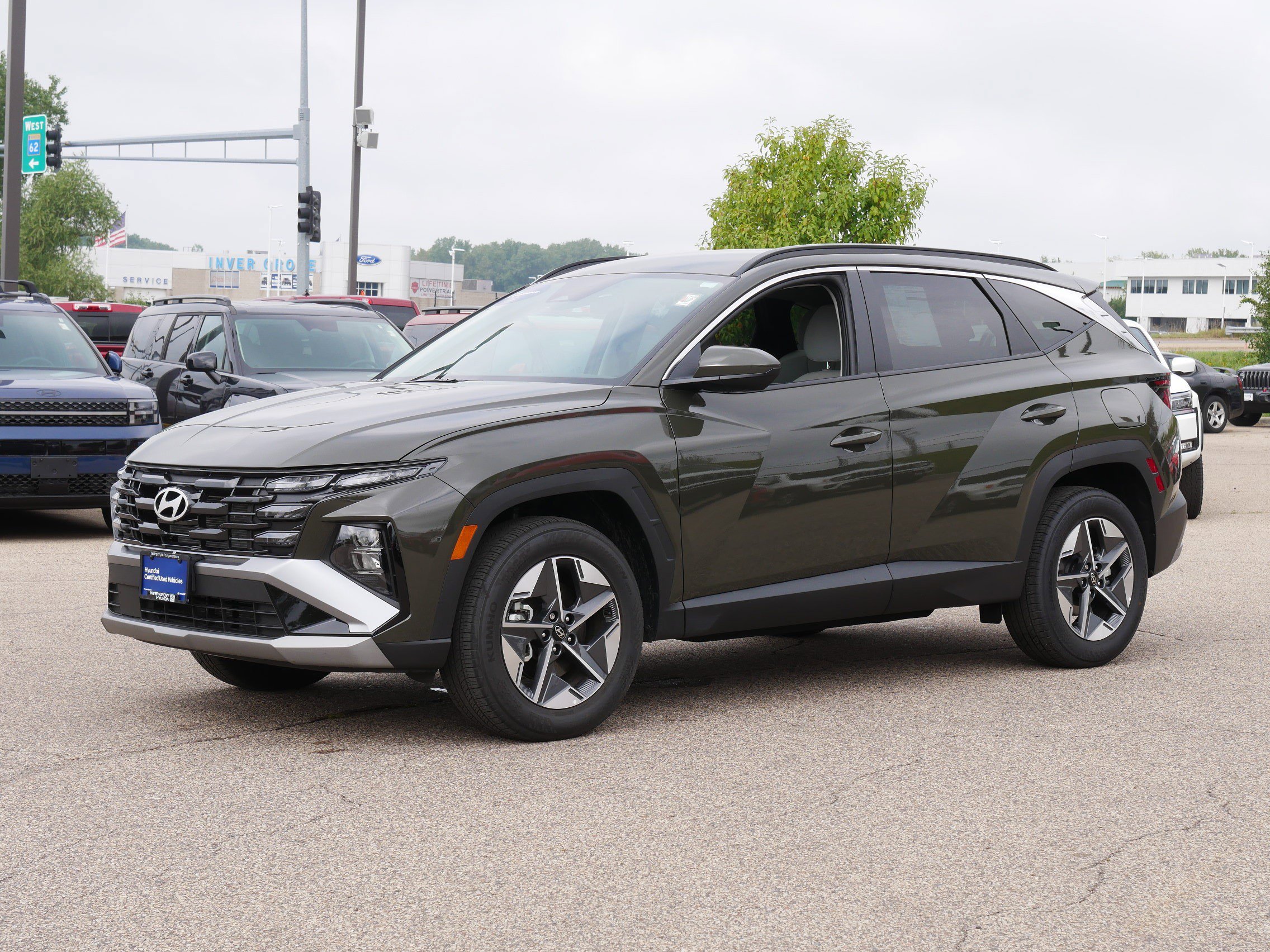 Certified 2025 Hyundai Tucson SEL with VIN 5NMJBCDE6SH460093 for sale in Inver Grove Heights, Minnesota