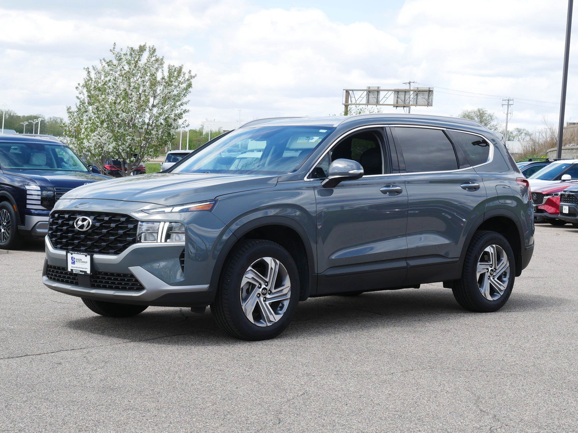 Used 2023 Hyundai Santa Fe SEL with VIN 5NMS2DAJ6PH568703 for sale in Inver Grove Heights, Minnesota