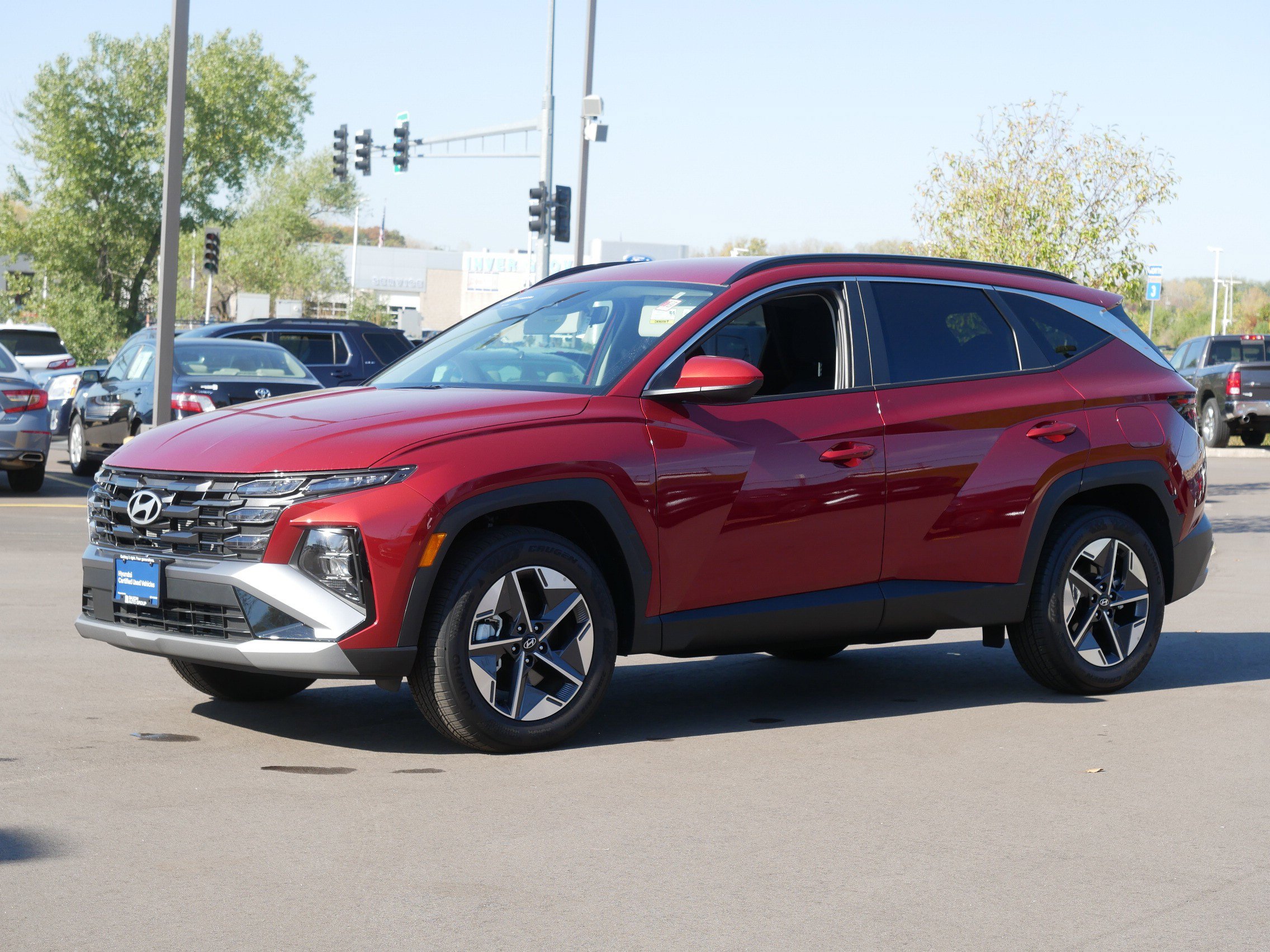 Used 2026 Hyundai Tucson SEL with VIN 5NMJBCDE4TH678566 for sale in Inver Grove Heights, Minnesota