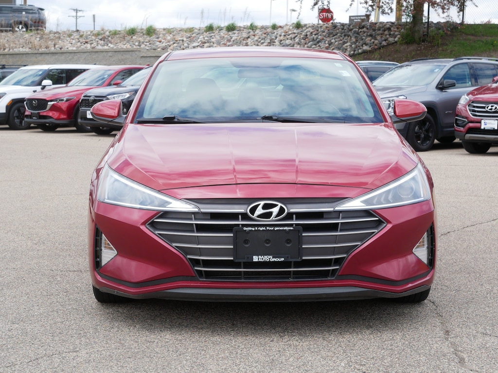 Used 2019 Hyundai Elantra SE Sedan
