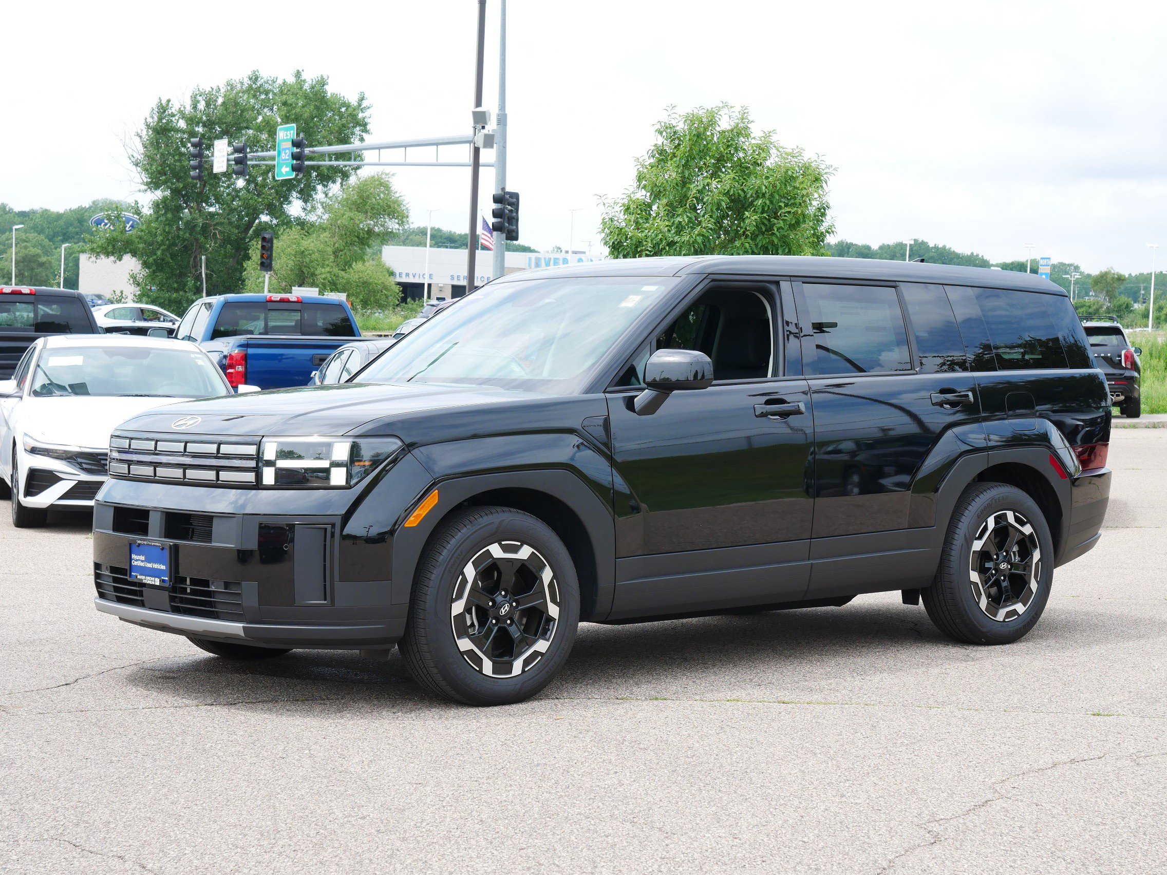 Used 2024 Hyundai Santa Fe SE with VIN 5NMP1DGL6RH014940 for sale in Inver Grove, Minnesota