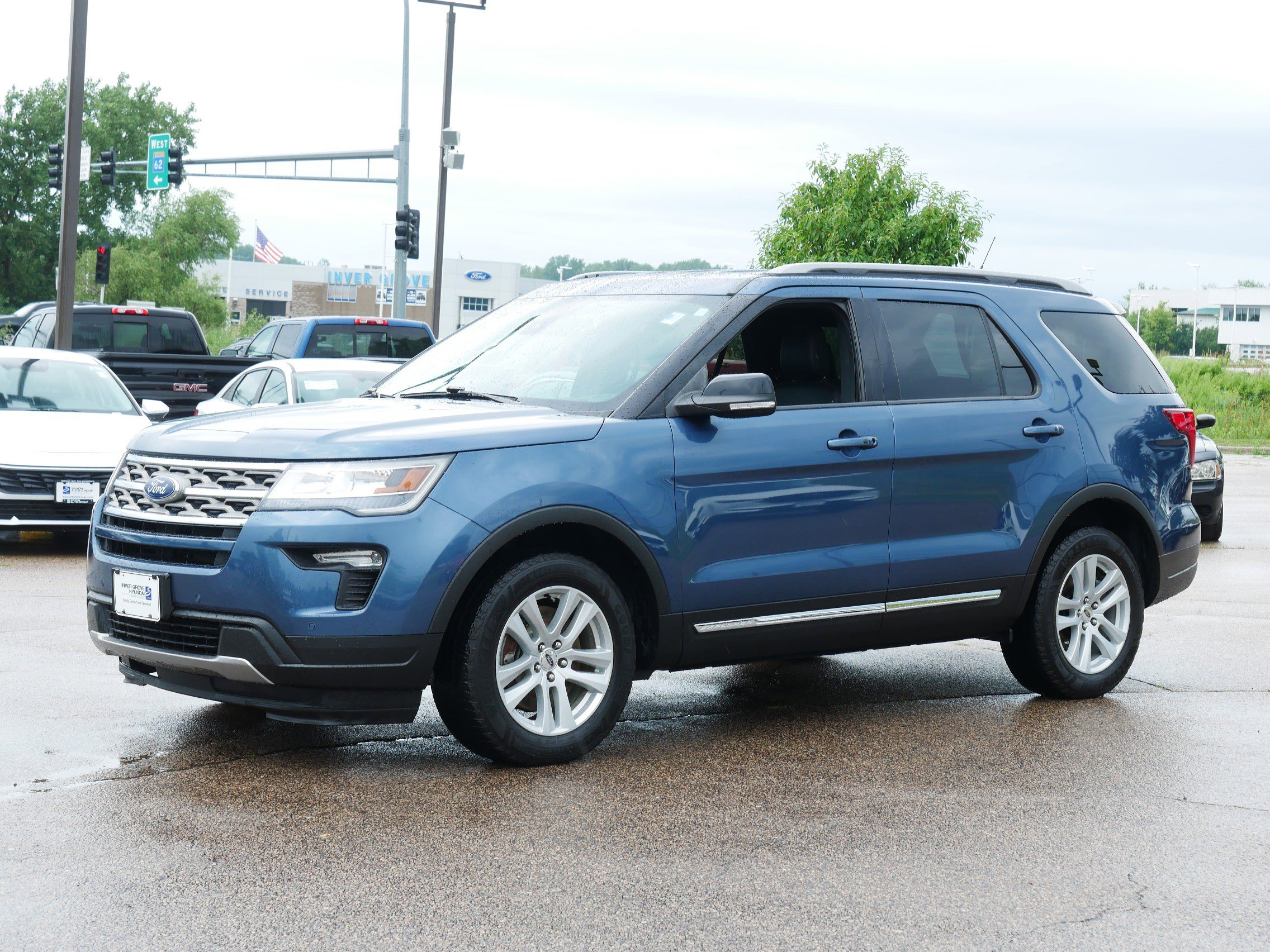 Used 2018 Ford Explorer XLT with VIN 1FM5K8D8XJGB09116 for sale in Inver Grove Heights, Minnesota