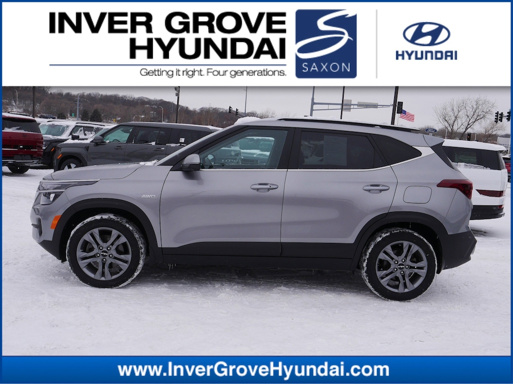 Used 2023 Kia Seltos S S IVT AWD