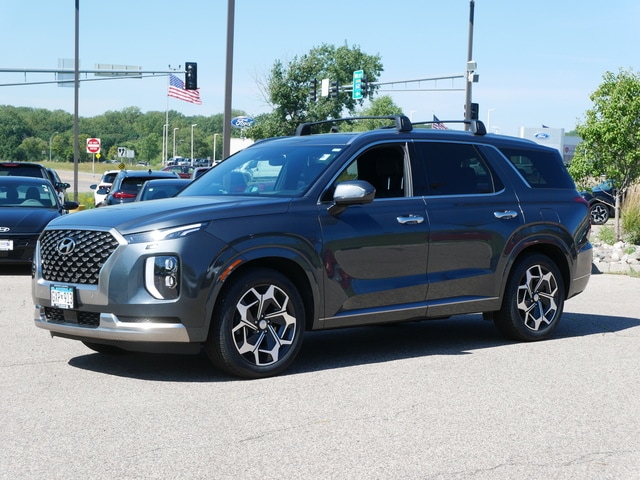 Used 2022 Hyundai Palisade Calligraphy with VIN KM8R7DHE1NU373635 for sale in Inver Grove, MN