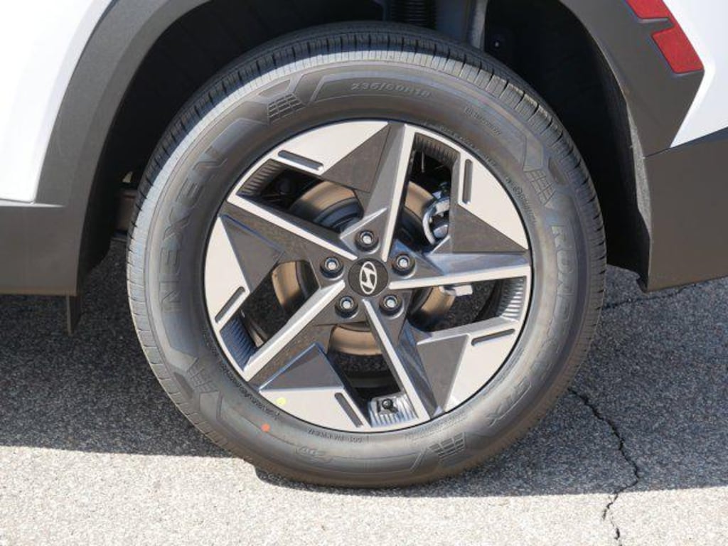 New 2026 Hyundai Tucson Plug-In Hybrid SEL SUV