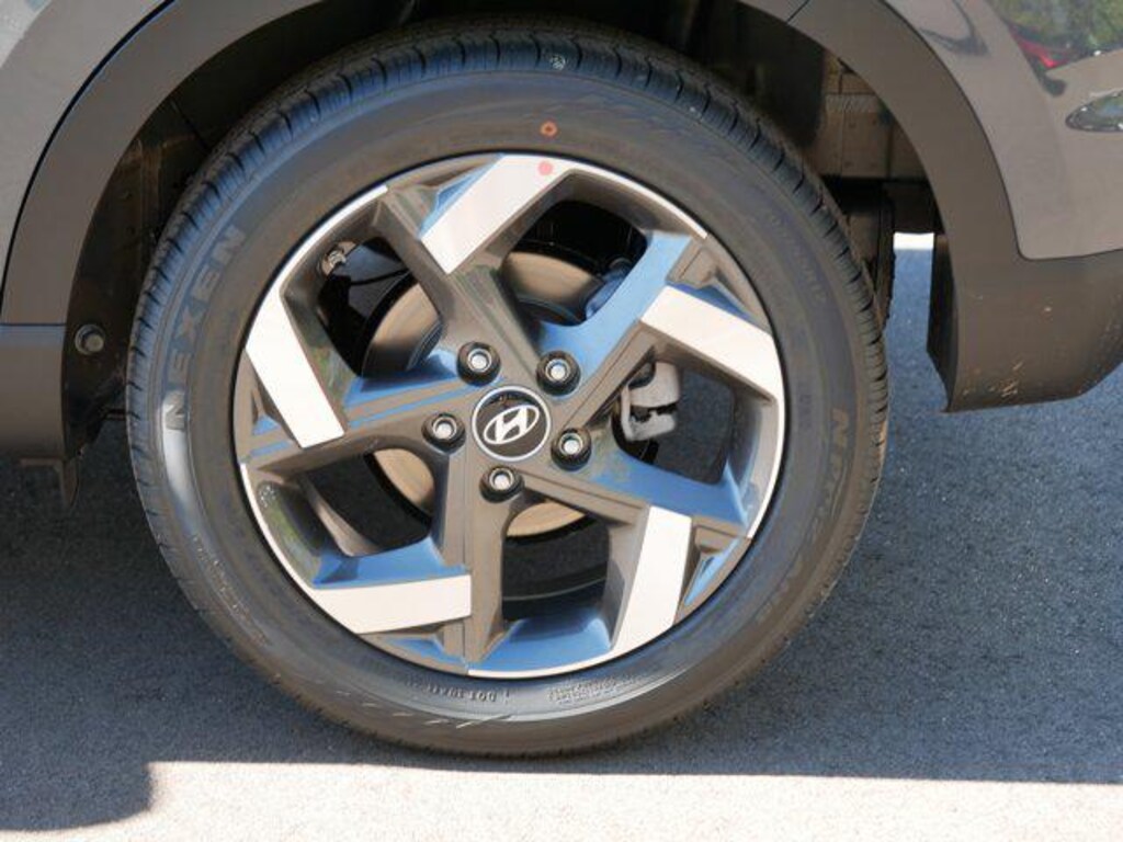 New 2026 Hyundai Venue SEL SUV