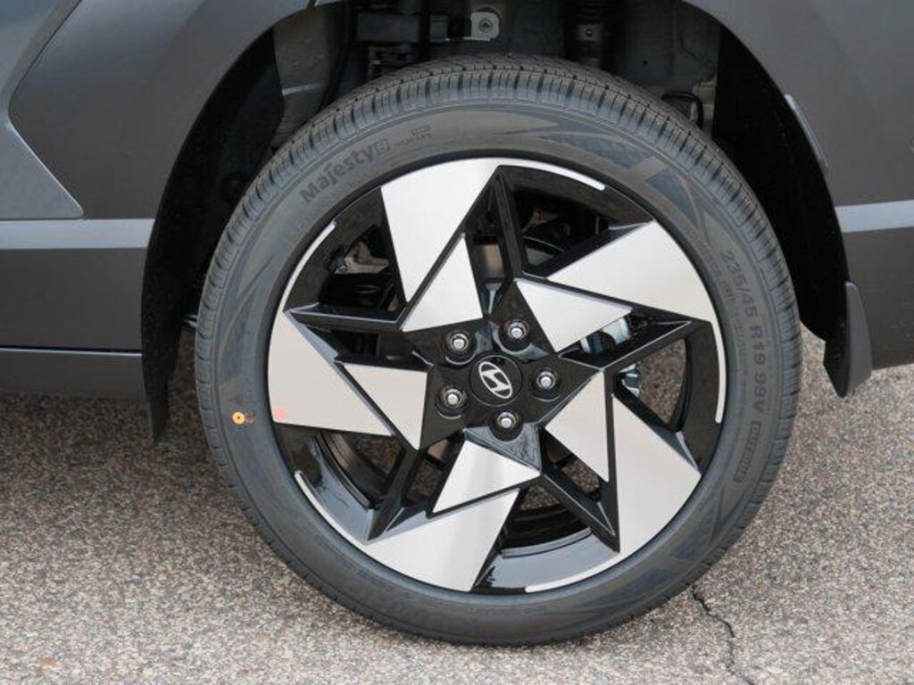 New 2026 Hyundai Kona Limited AWD SUV