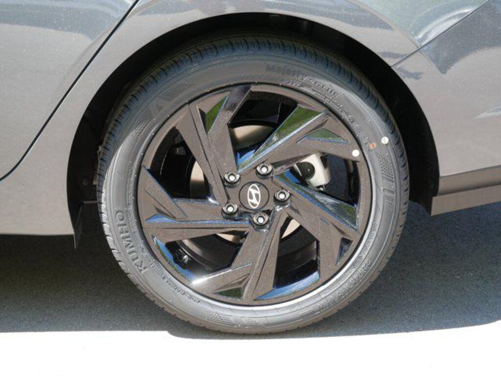 New 2026 Hyundai Elantra SEL Sport Sedan