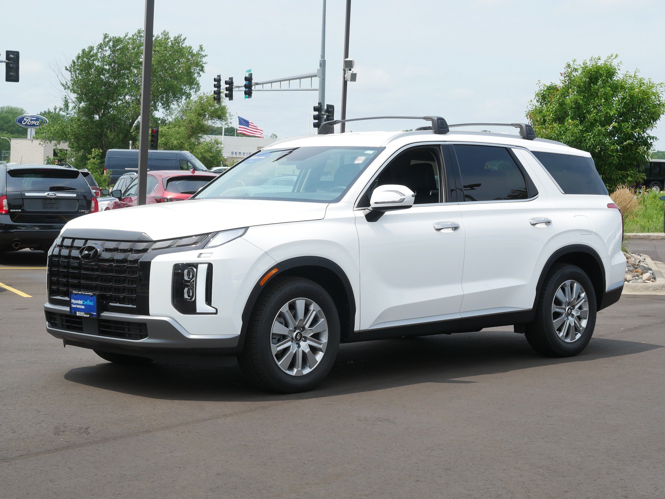 Used 2025 Hyundai Palisade SEL with VIN KM8R2DGE4SU934518 for sale in Inver Grove Heights, Minnesota