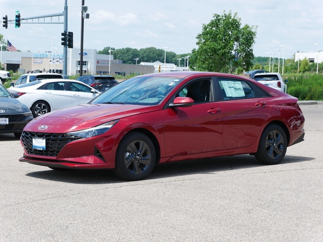 Certified 2023 Hyundai Elantra SEL with VIN KMHLM4AG7PU594301 for sale in Inver Grove, Minnesota