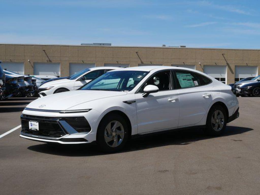 New 2026 Hyundai Sonata SE Sedan