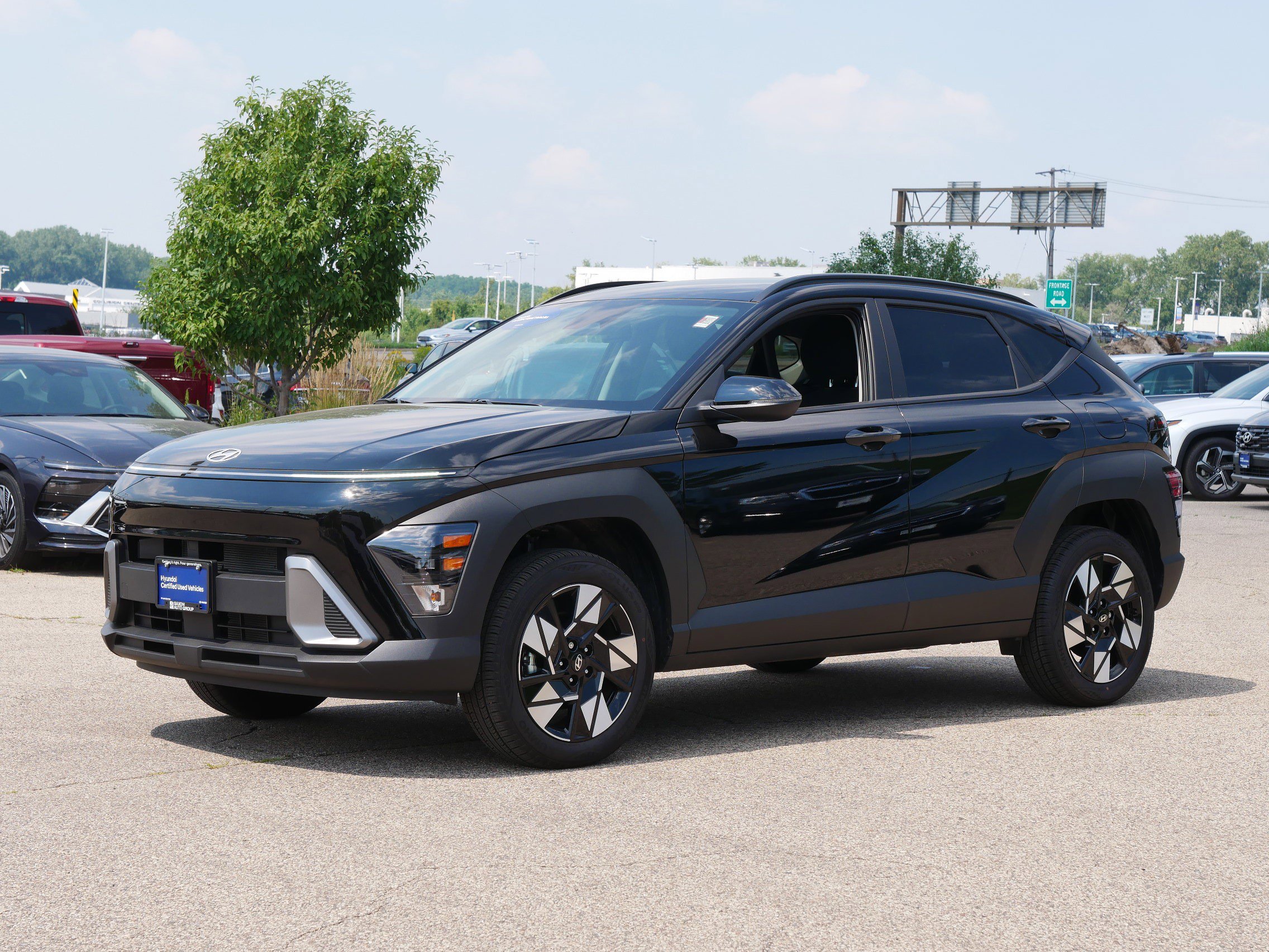 Used 2025 Hyundai Kona SEL Convenience with VIN KM8HCCAB4SU260002 for sale in Inver Grove Heights, Minnesota