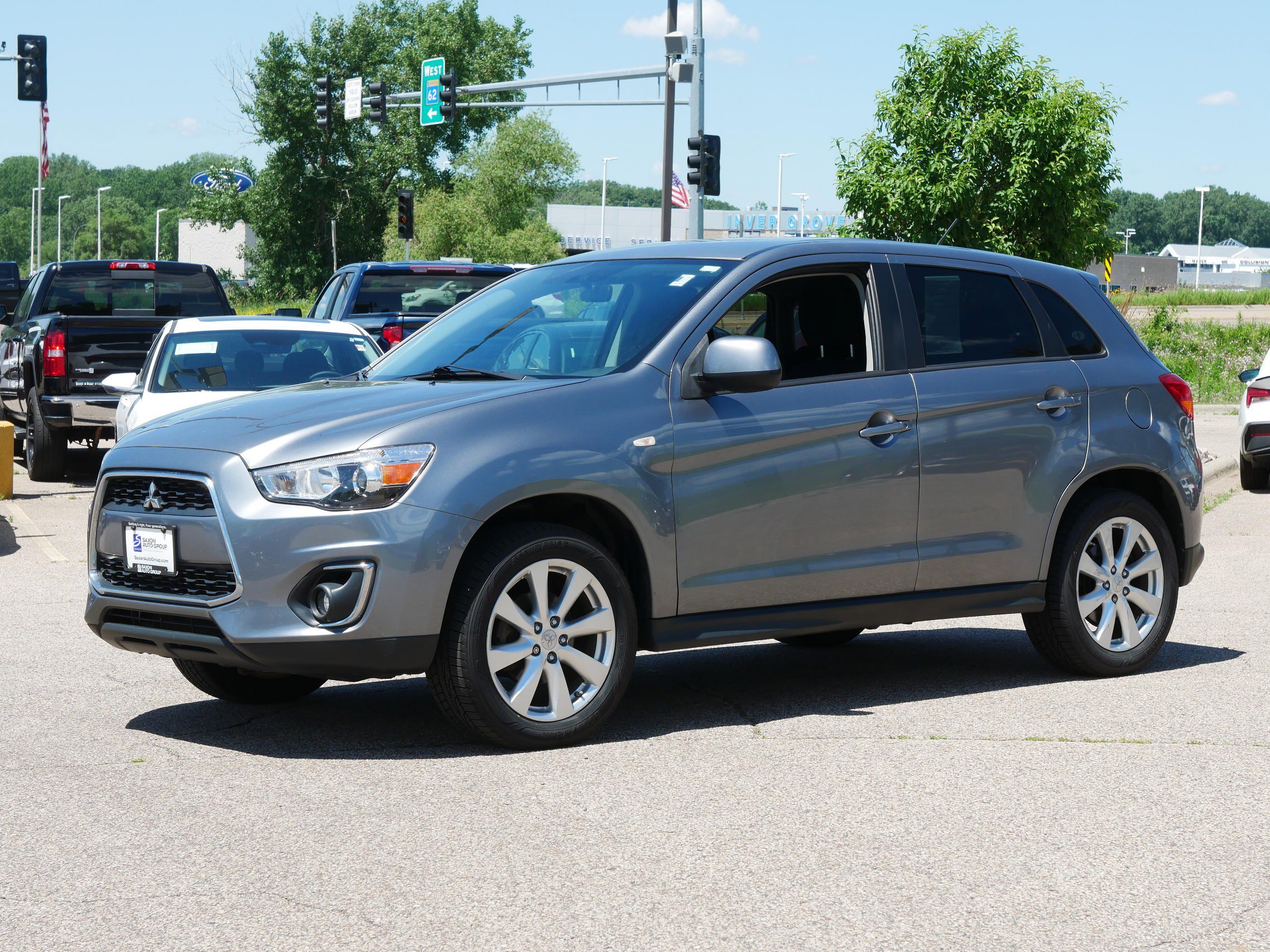 Used 2015 Mitsubishi Outlander Sport ES with VIN 4A4AR3AU1FE032327 for sale in Inver Grove, Minnesota