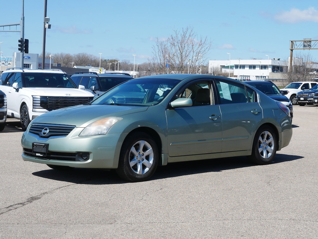 Used 2008 Nissan Altima 2.5 SL Sedan