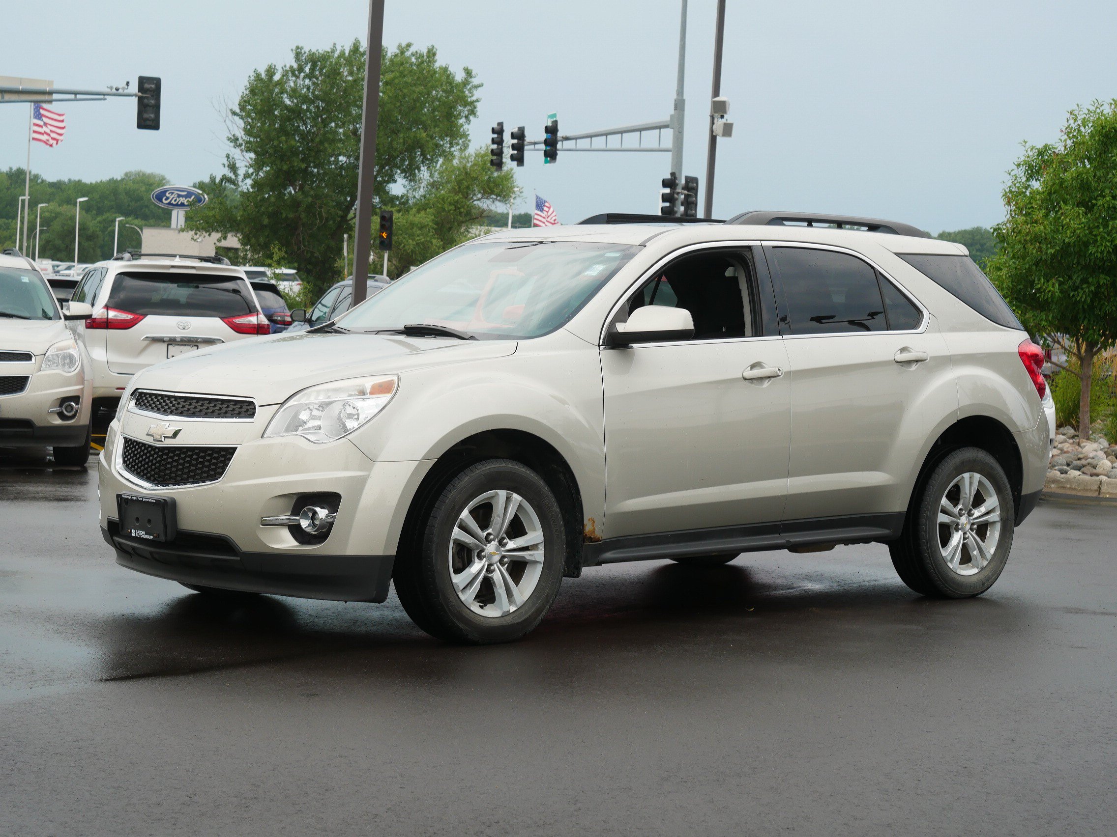 Used 2015 Chevrolet Equinox 2LT with VIN 2GNFLGEK0F6267232 for sale in Inver Grove Heights, Minnesota
