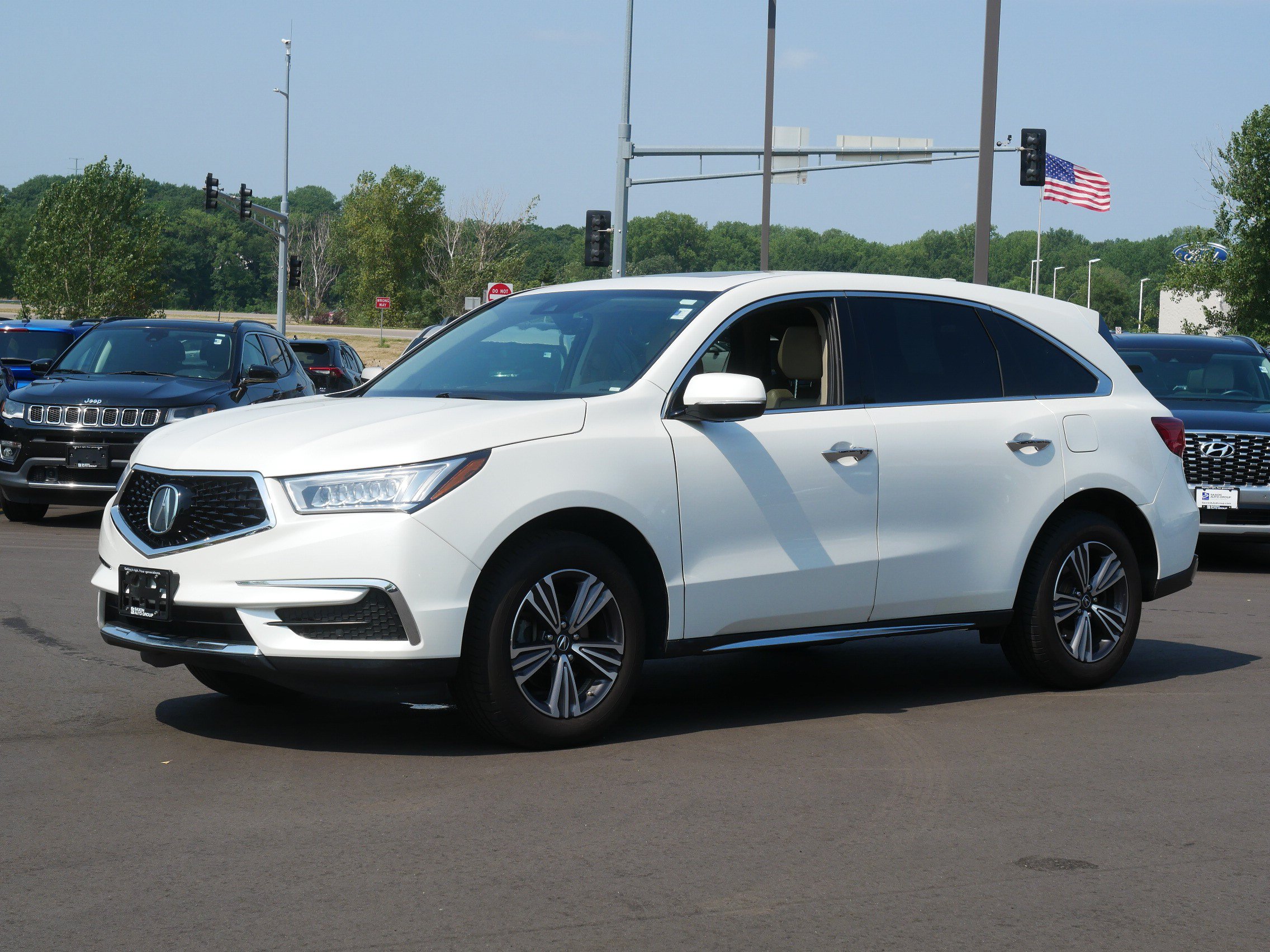 Used 2018 Acura MDX Base with VIN 5J8YD4H39JL019094 for sale in Inver Grove Heights, Minnesota