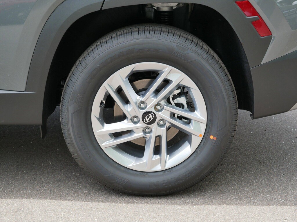 New 2026 Hyundai Tucson SE SUV