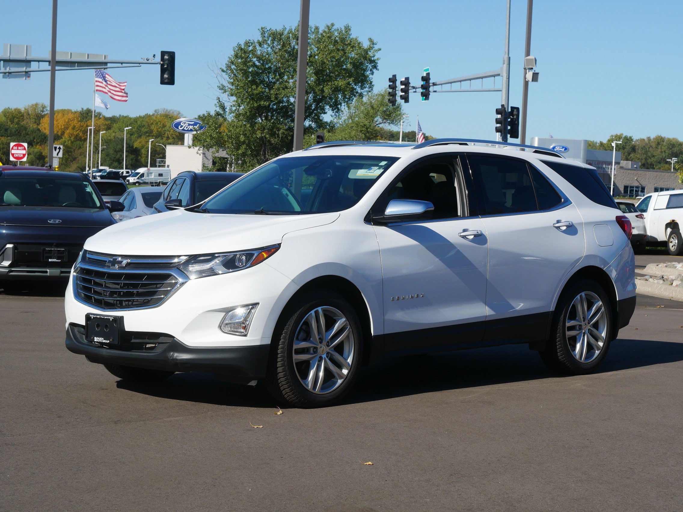 Used 2019 Chevrolet Equinox Premier with VIN 2GNAXYEXXK6224589 for sale in Inver Grove Heights, Minnesota