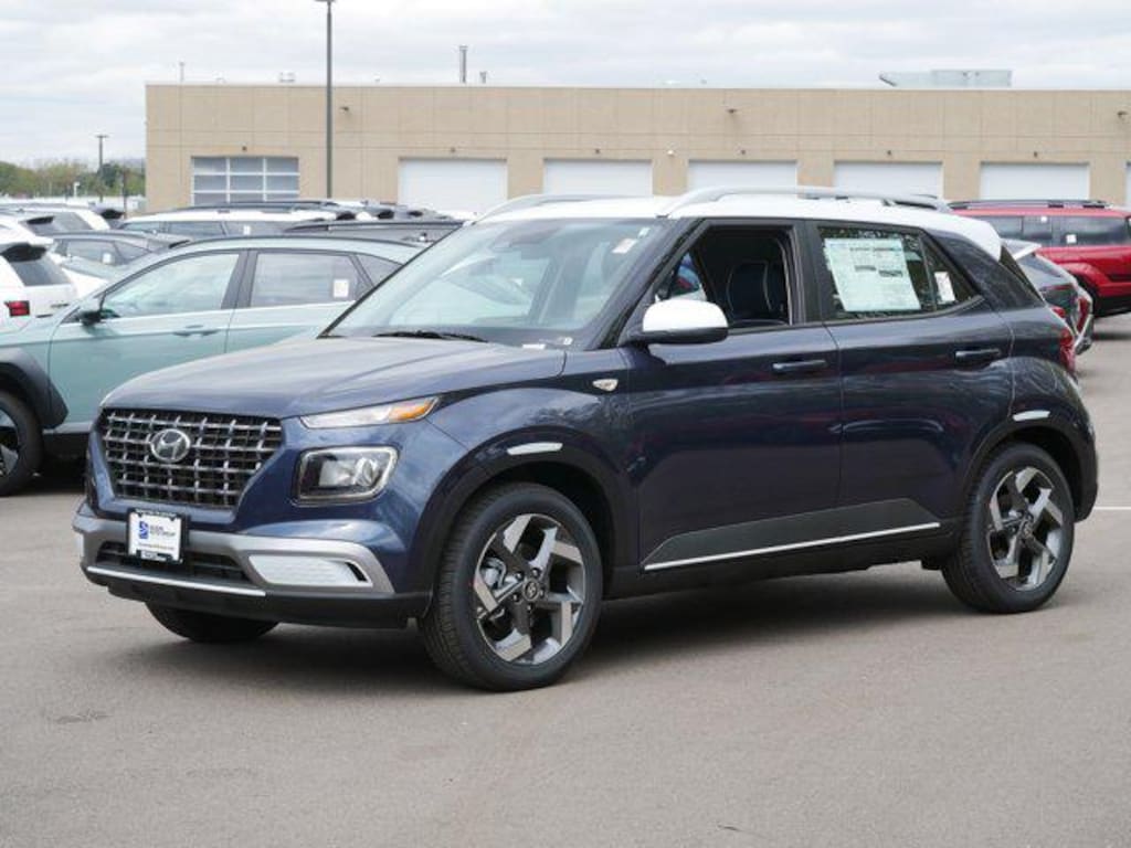 New 2026 Hyundai Venue SEL w/Two-Tone Roof SUV