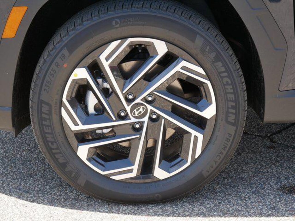 New 2026 Hyundai Tucson Plug-In Hybrid Limited SUV