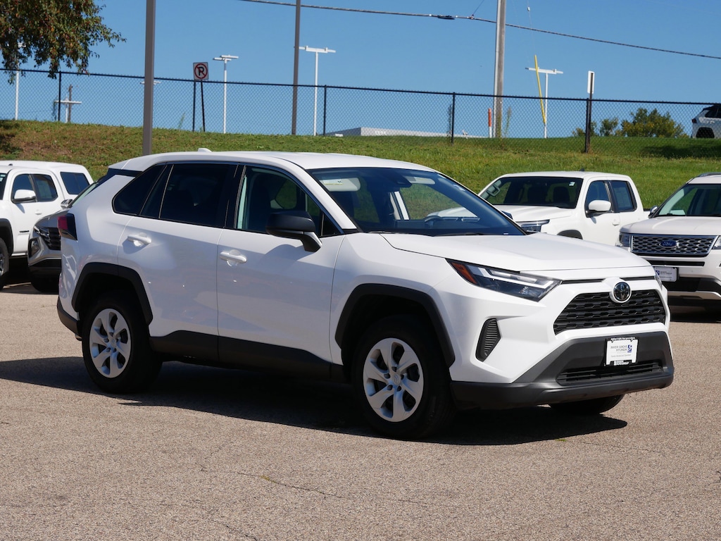 Used 2024 Toyota RAV4 LE LE AWD
