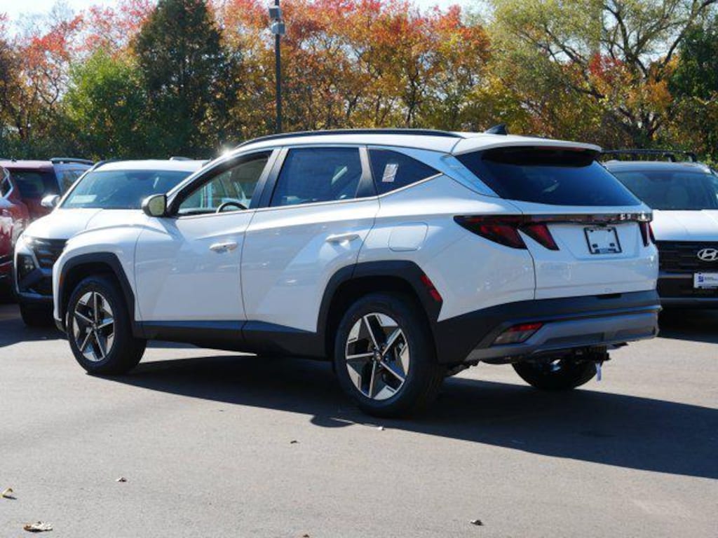 New 2026 Hyundai Tucson Hybrid SEL SUV