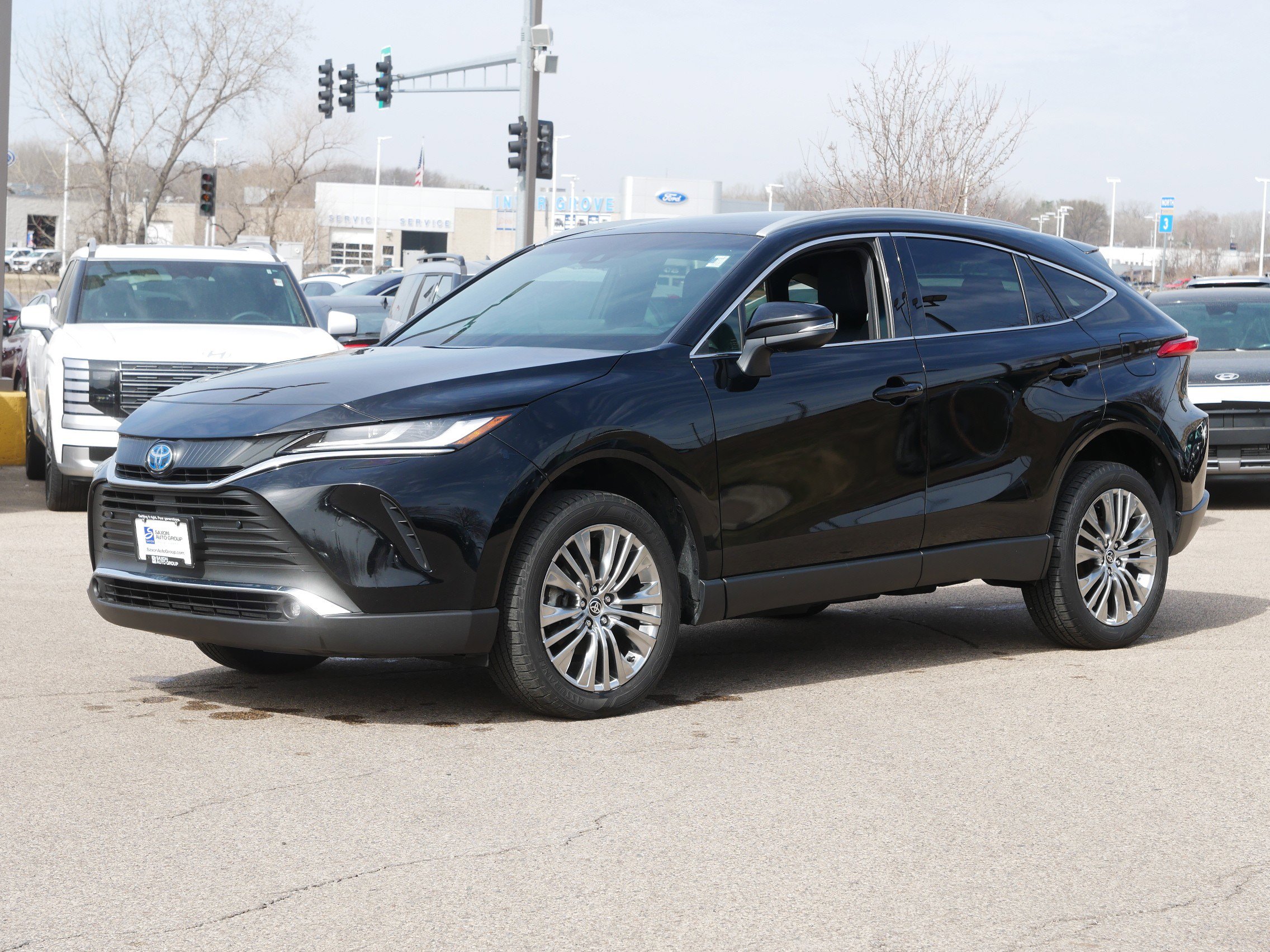 Used 2023 Toyota Venza XLE with VIN JTEAAAAH2PJ140546 for sale in Inver Grove Heights, Minnesota